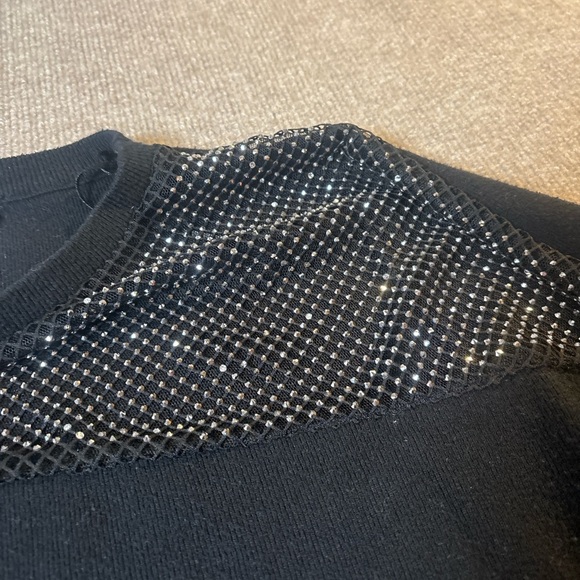 Elegant Black Sweater with Mesh Detail 1241 - Picture 3 of 3